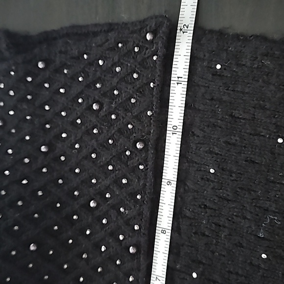 🆕️ WHBM Embellished Scarf Wool Cashmere blend Black - Picture 3 of 5